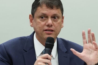 SP: TCE aprova com ressalvas as contas do governo de Tarcísio de 2025
