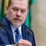Toffoli vota para conceder 60 dias para big techs implementarem regras