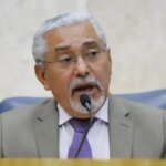 Vereador de SP Senival Moura pede afastamento do PT