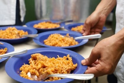 Brasil completa 1 ano fora do Mapa da Fome, mas desafios persistem
