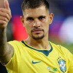 Bruno Guimarães projeta duelo com Odegaard e alerta sobre bola parada