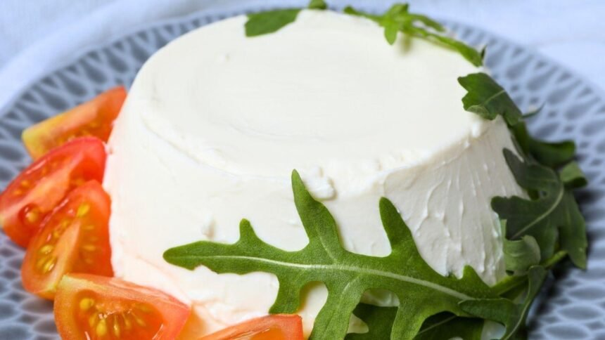 Como fazer ricota em casa? Veja o passo a passo da receita perfeita!