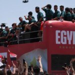 Jogadores do Egito são recebidos como heróis após atuação na Copa