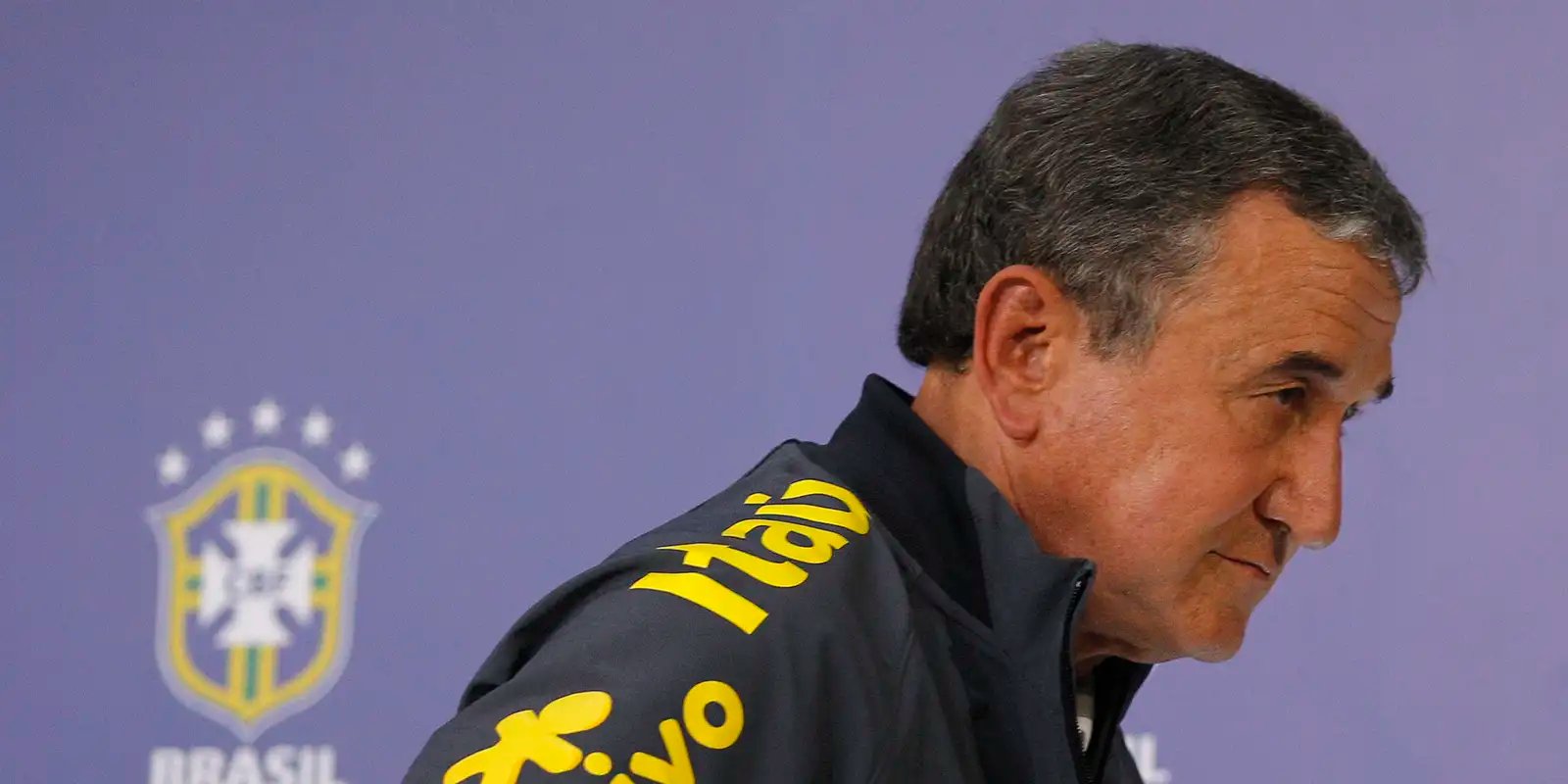 Parreira permanece internado na UTI com quadro de infecção pulmonar