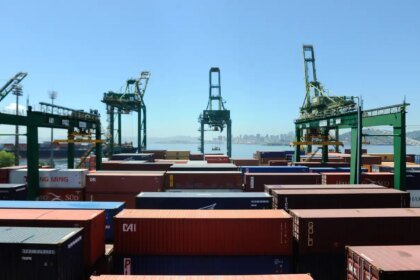Projeção de superávit comercial é elevada para US$ 90 bilhões