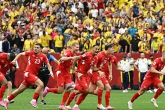 Suíça bate Colômbia nos pênaltis e avança às quartas após 72 anos
