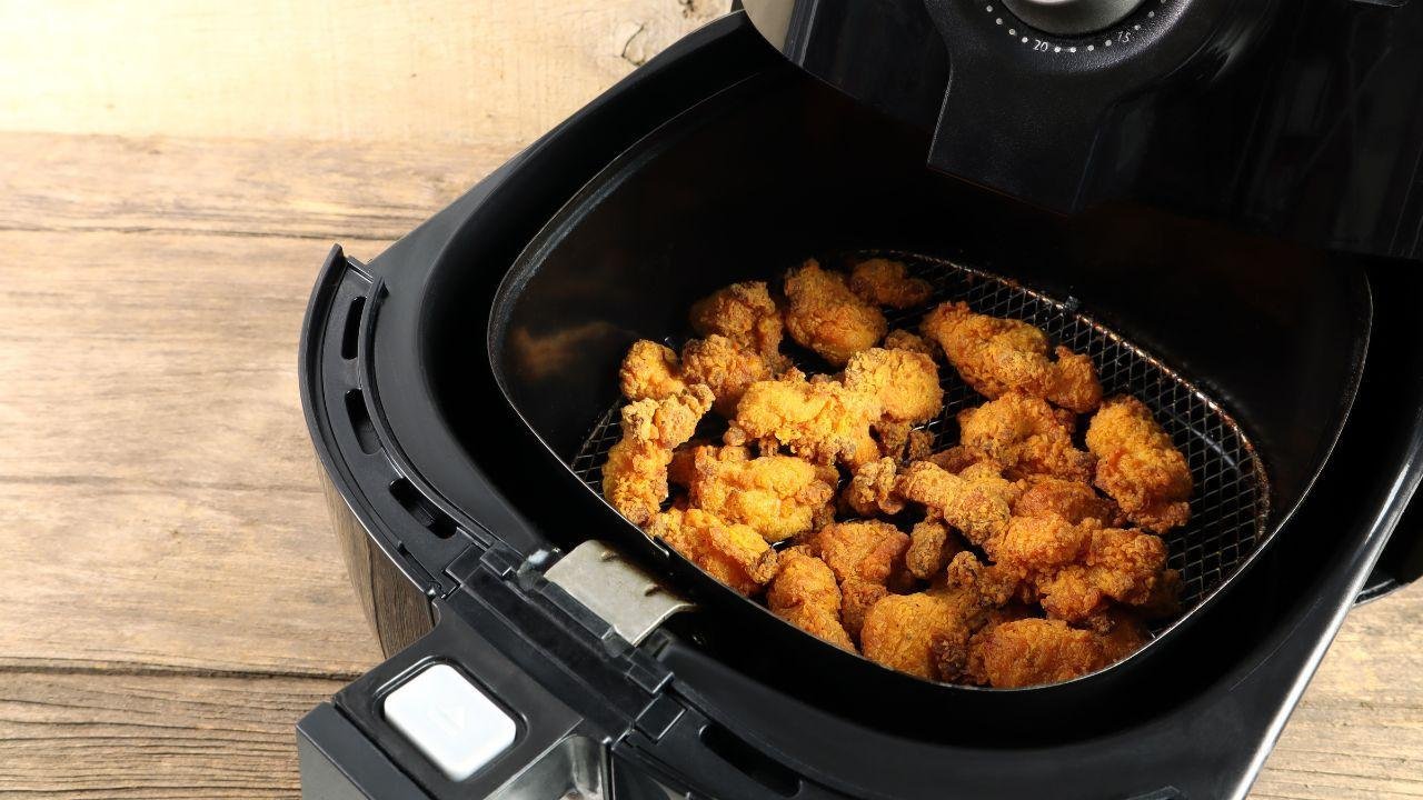 Alguns erros simples podem comprometer o preparo dos alimentos na air fryer