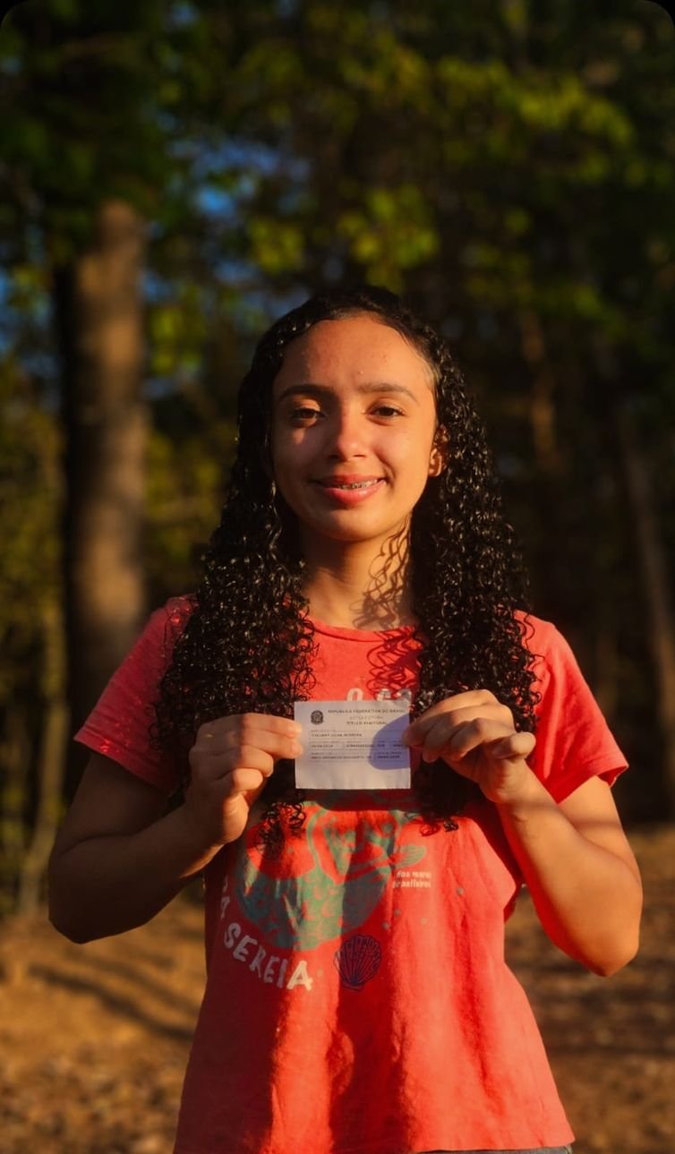 Foto: acervo da família Thauany tem 16 anos e votará pela primeira vez. Foto: acervo da família