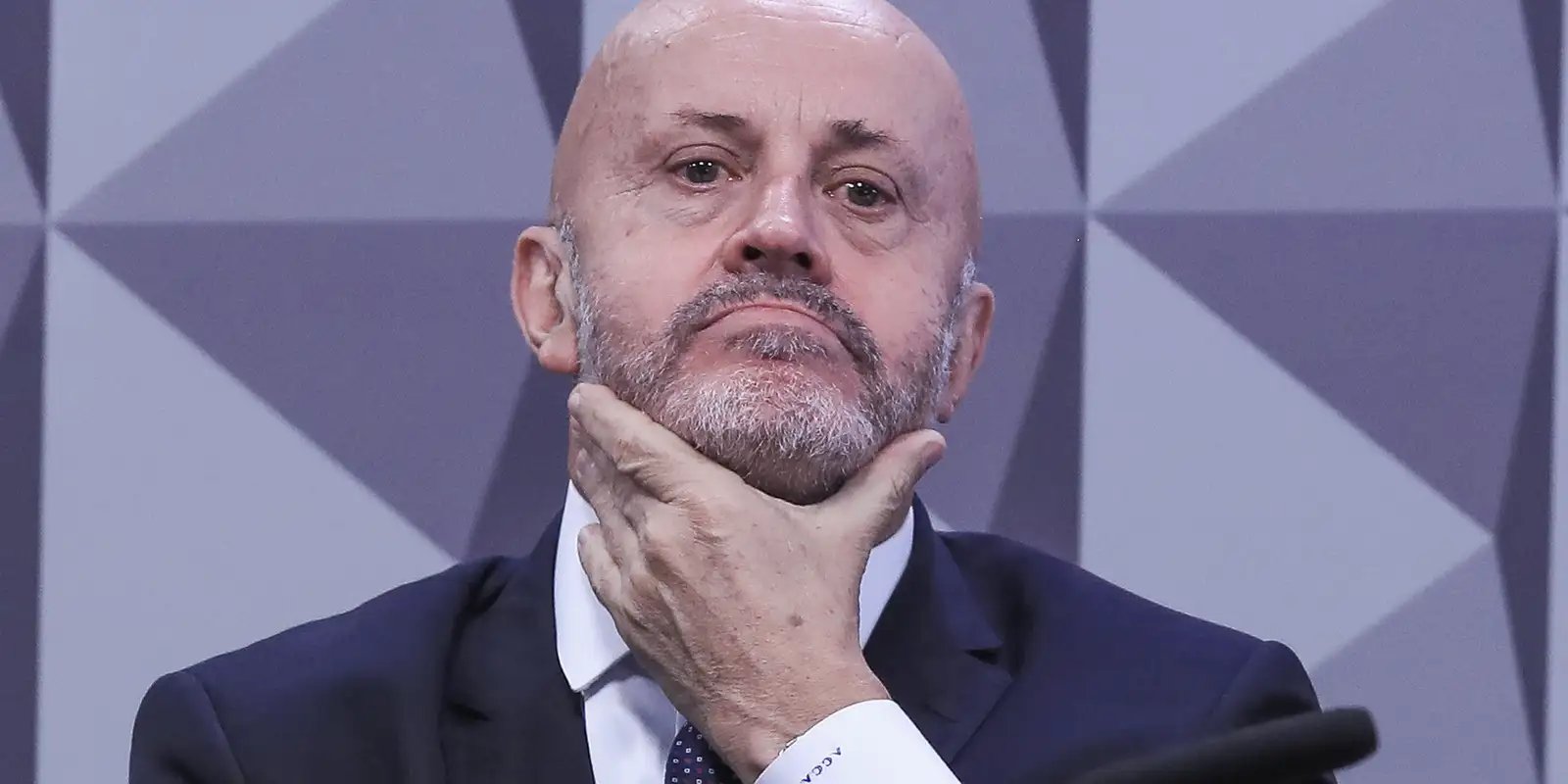 André Mendonça manda soltar filho do "Careca do INSS"