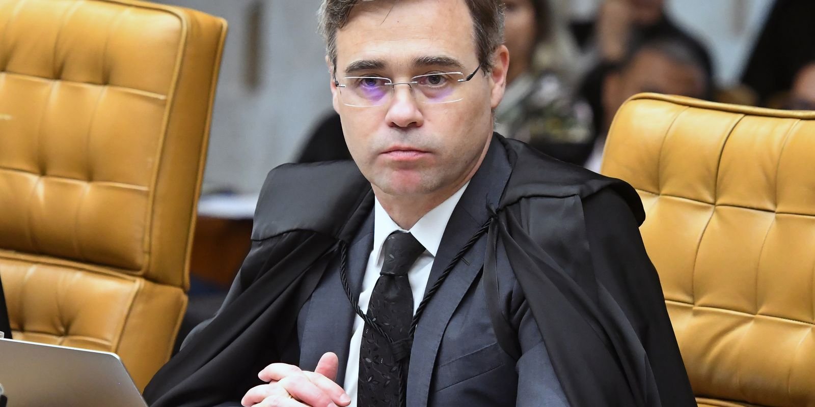 Mendonça que levar ao plenário conversas atribuídas a Vorcaro e Moraes