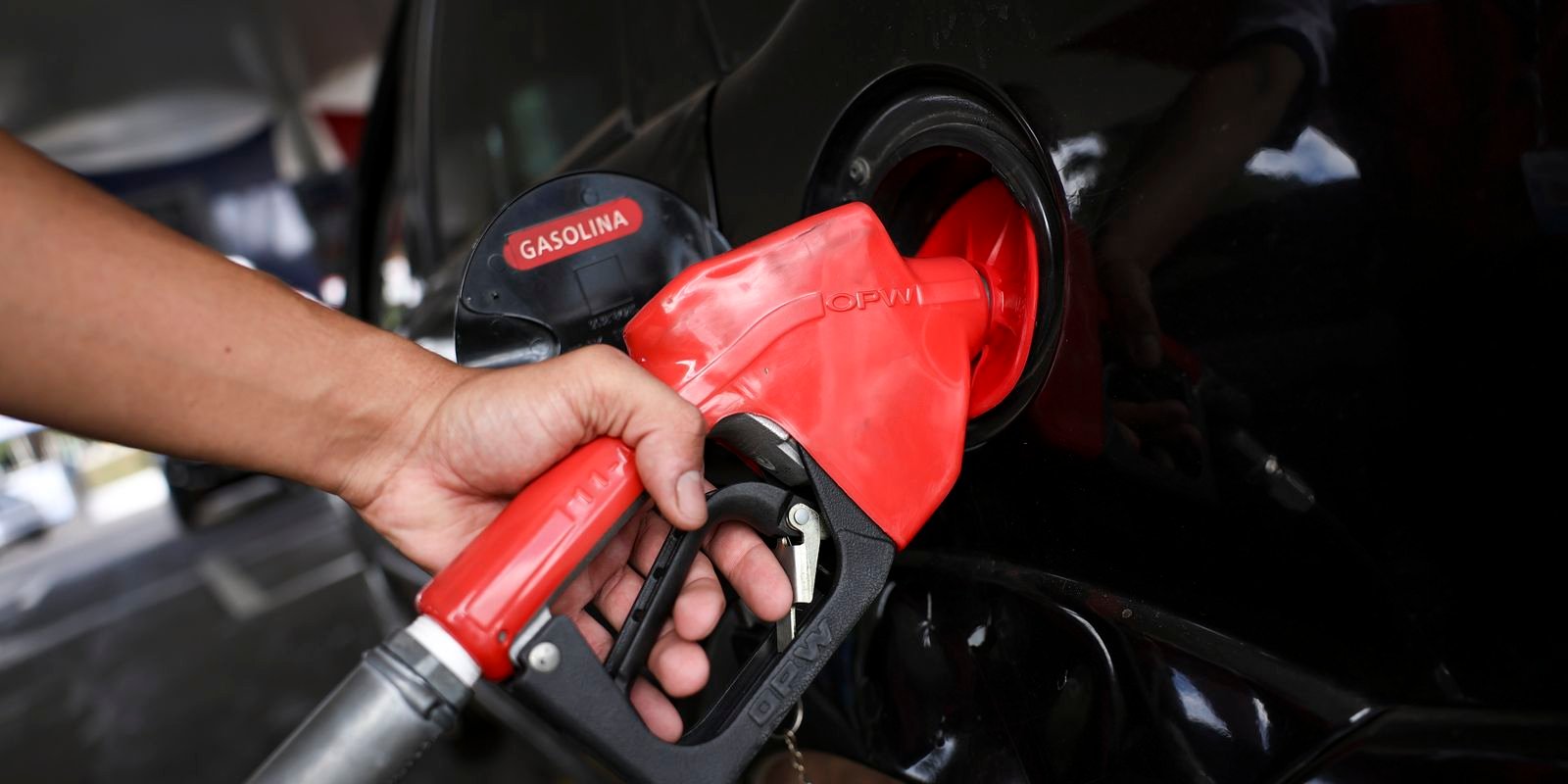 Nova lei aumenta penas para furto e roubo de combustíveis