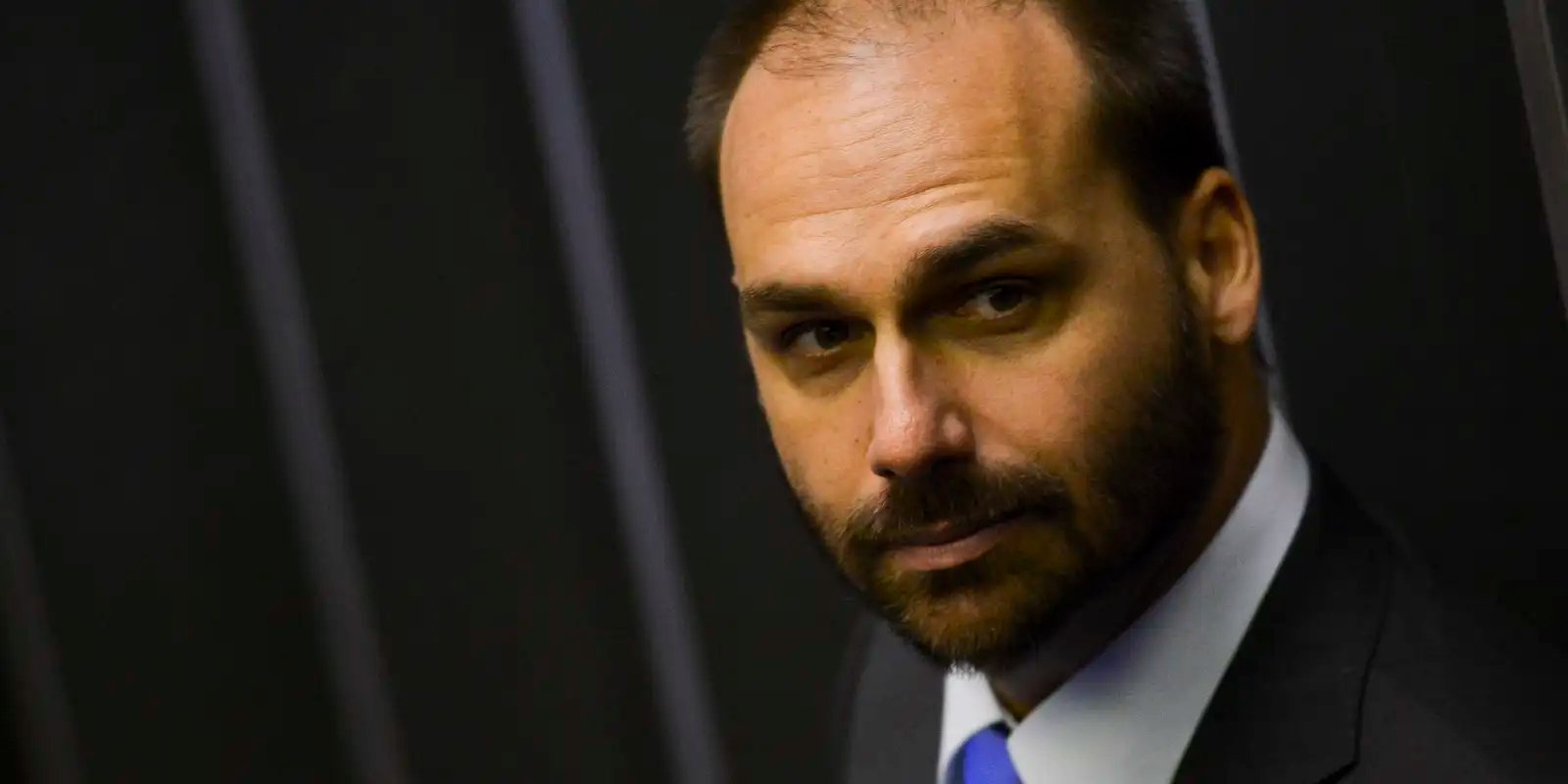 STF condena Eduardo Bolsonaro por difamar deputada Tábata Amaral