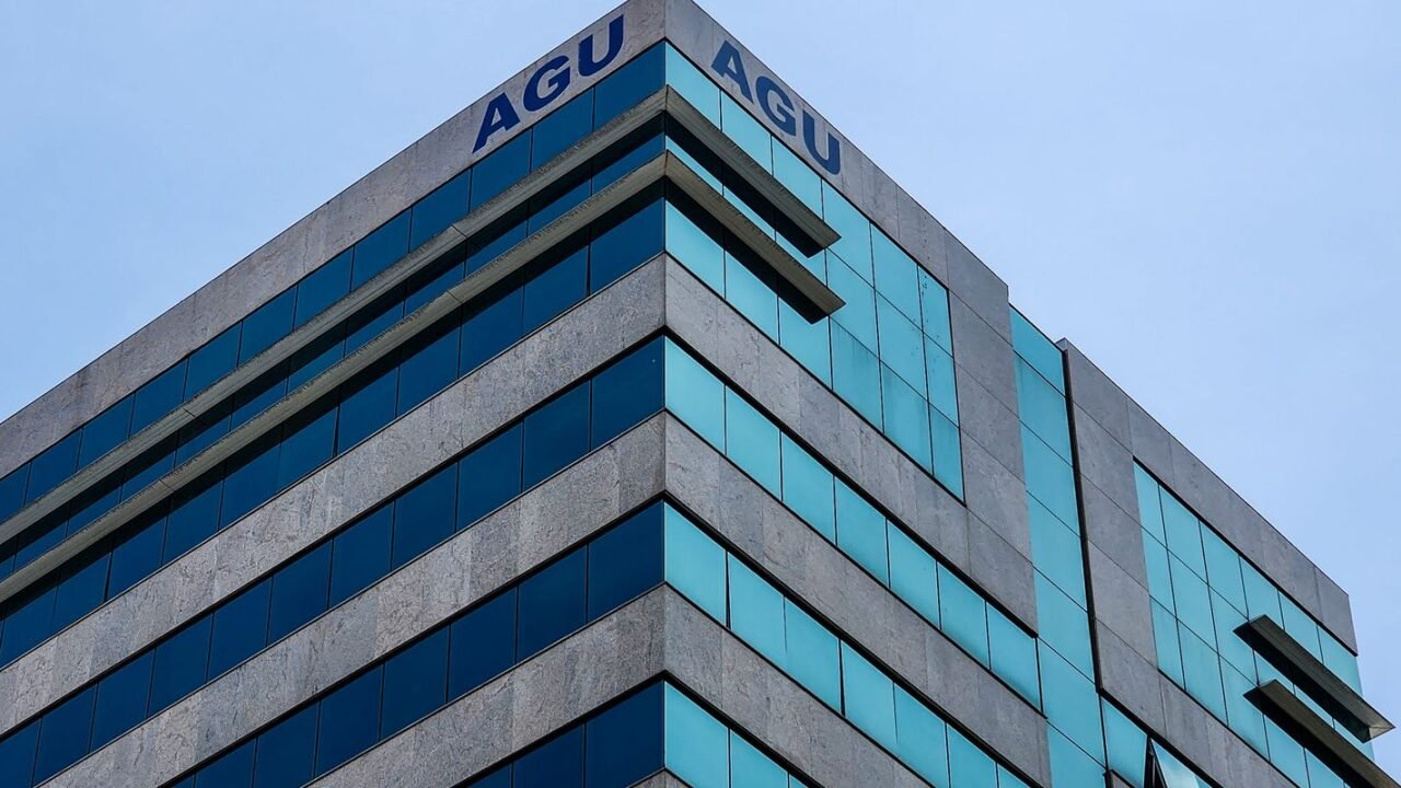 AGU aciona PF para apurar suposto repasse de Trump a ações contra STF