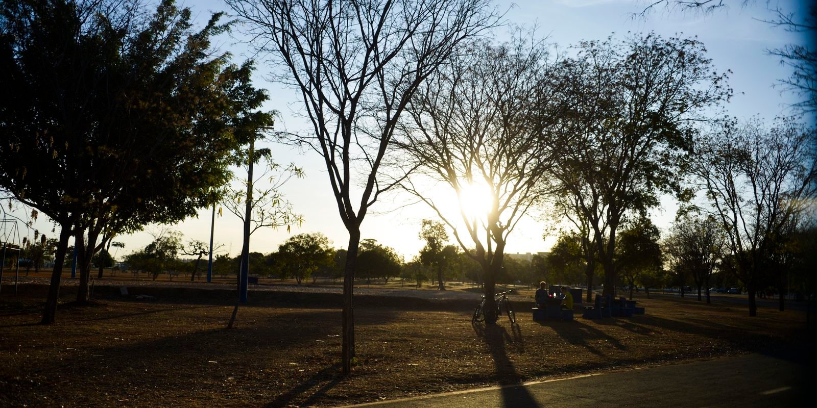 Calor e chuva persistem em grande parte do país
