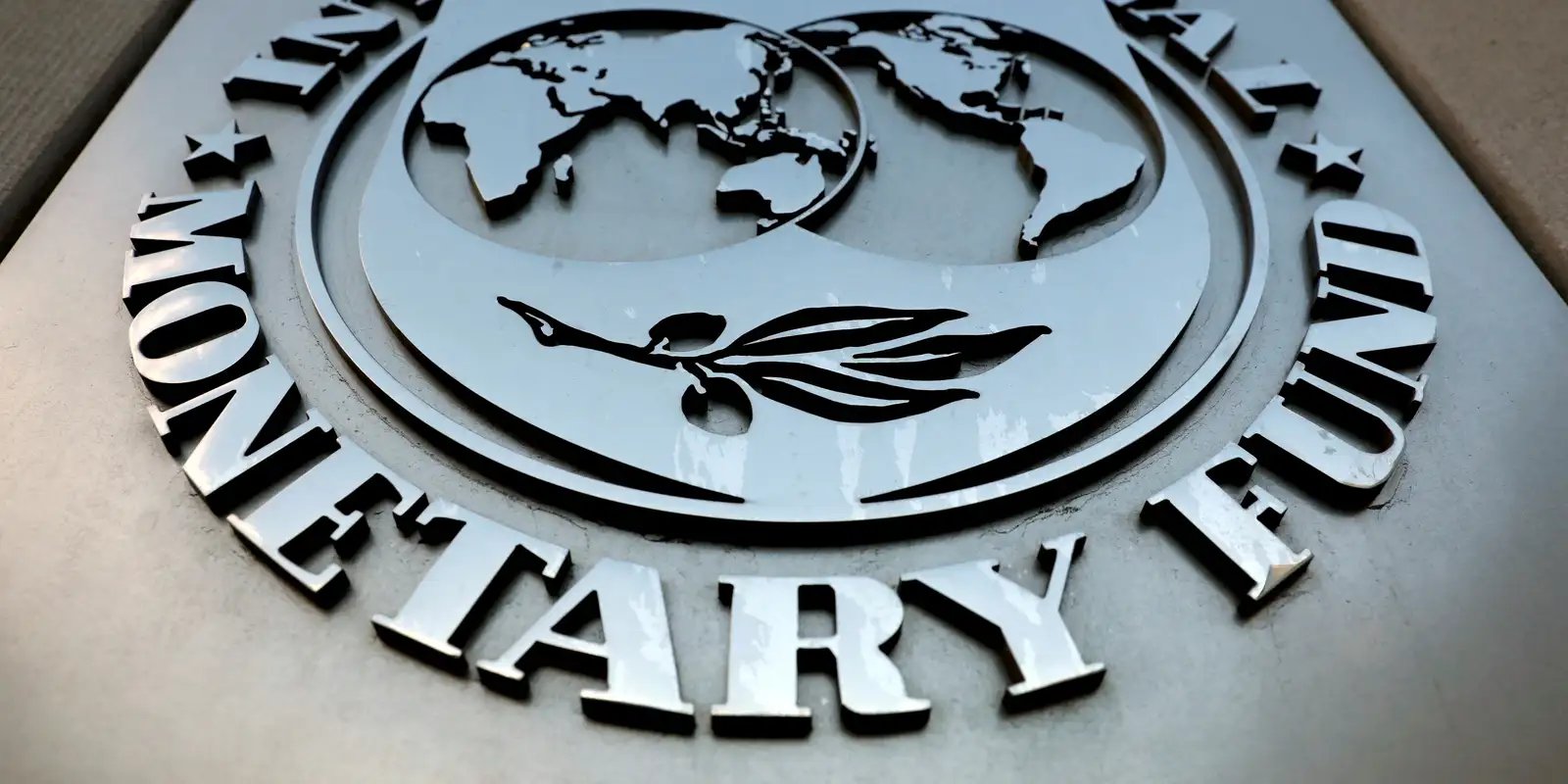 FMI prevê crescimento de 2,2% do PIB do Brasilem 2026