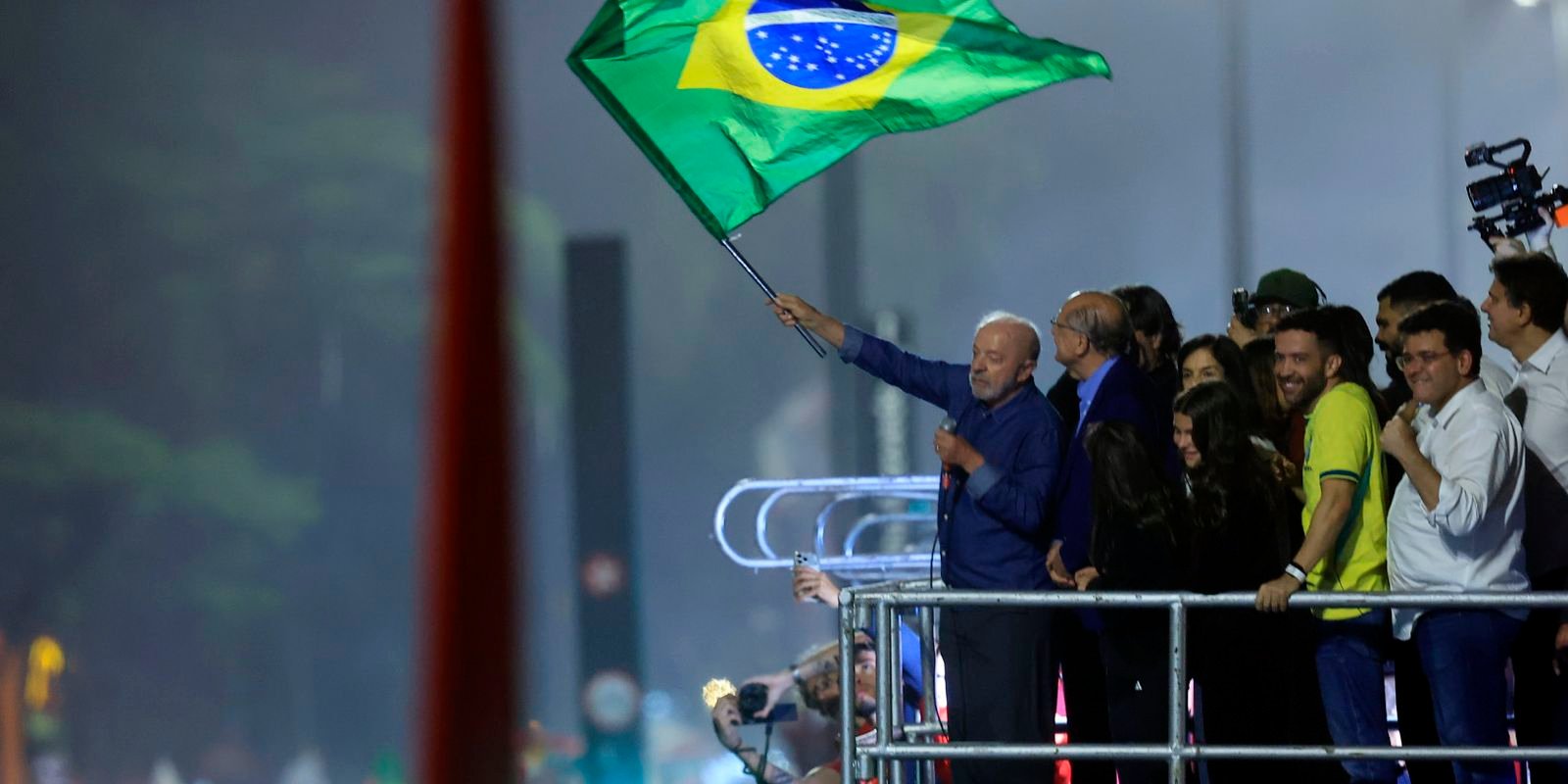 Líderes estrangeiros reconhecem vitória e parabenizam Lula
