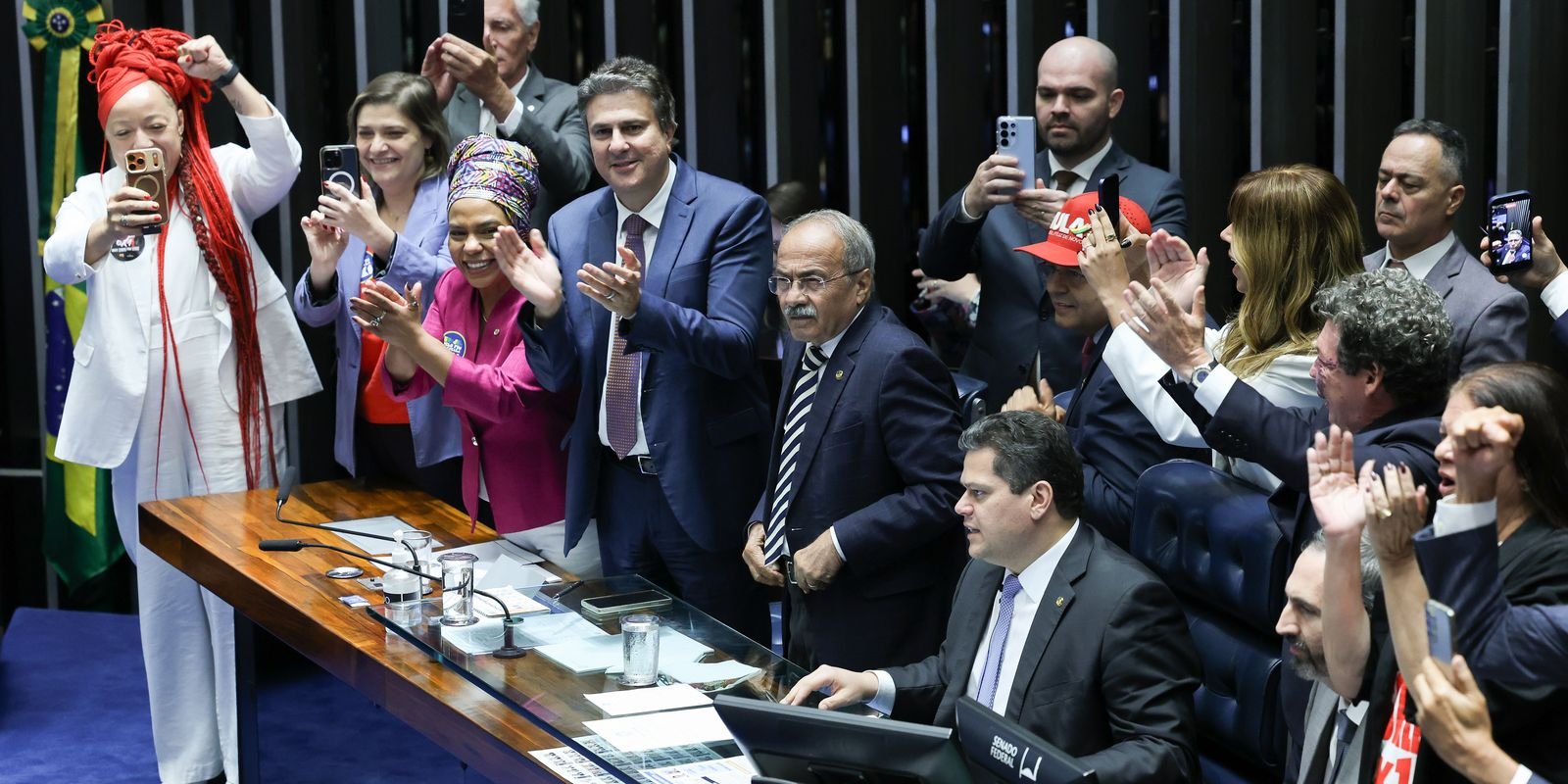Senadores aprovam pedido para acelerar votação da PEC da Segurança