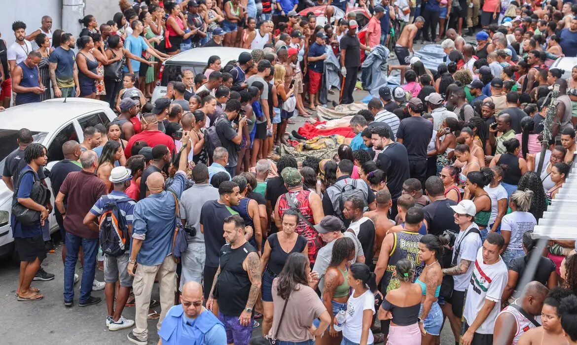 Operação Contenção: DPRJ pede R$ 50 milhões em reparação a moradores